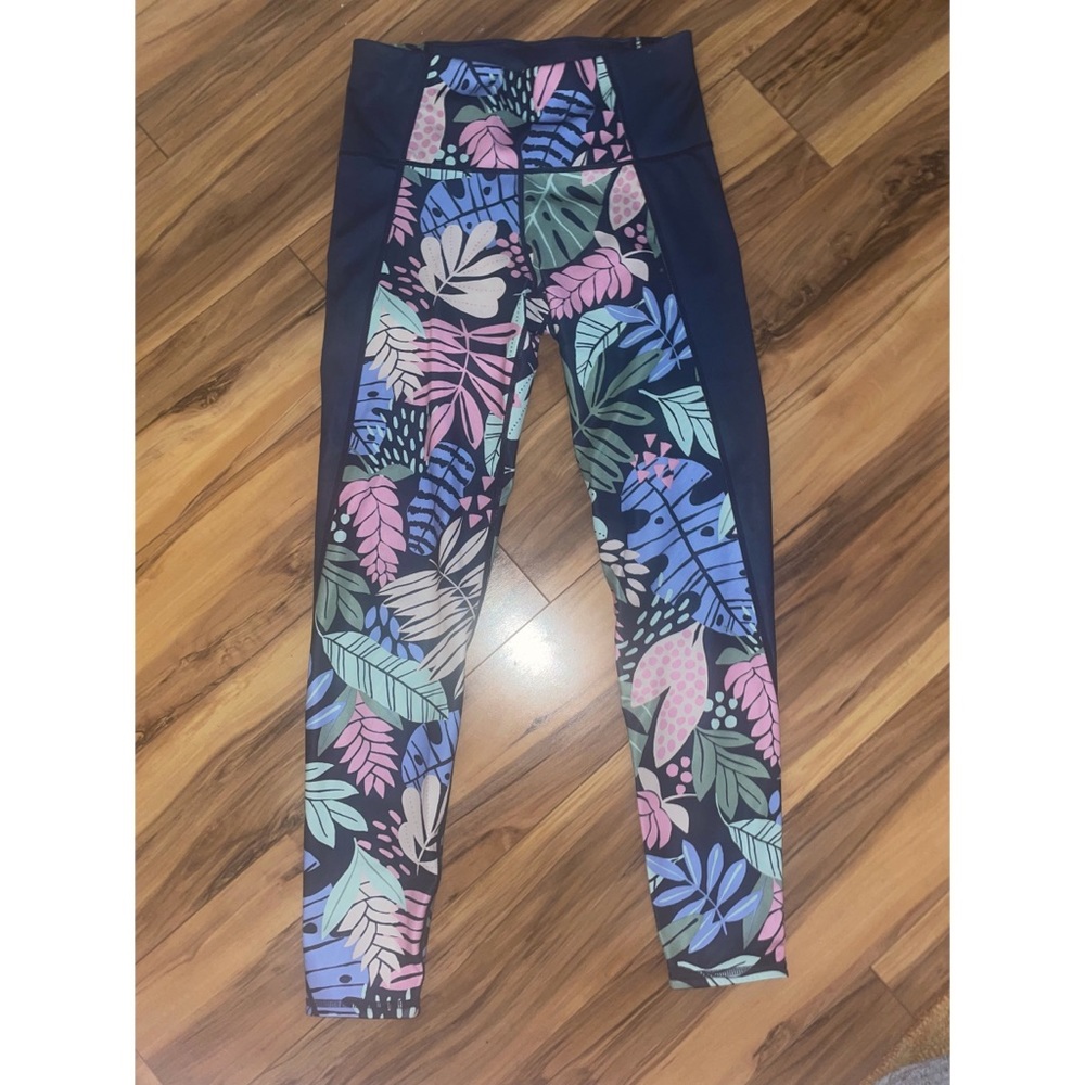 joy lab tropical patterned leggings